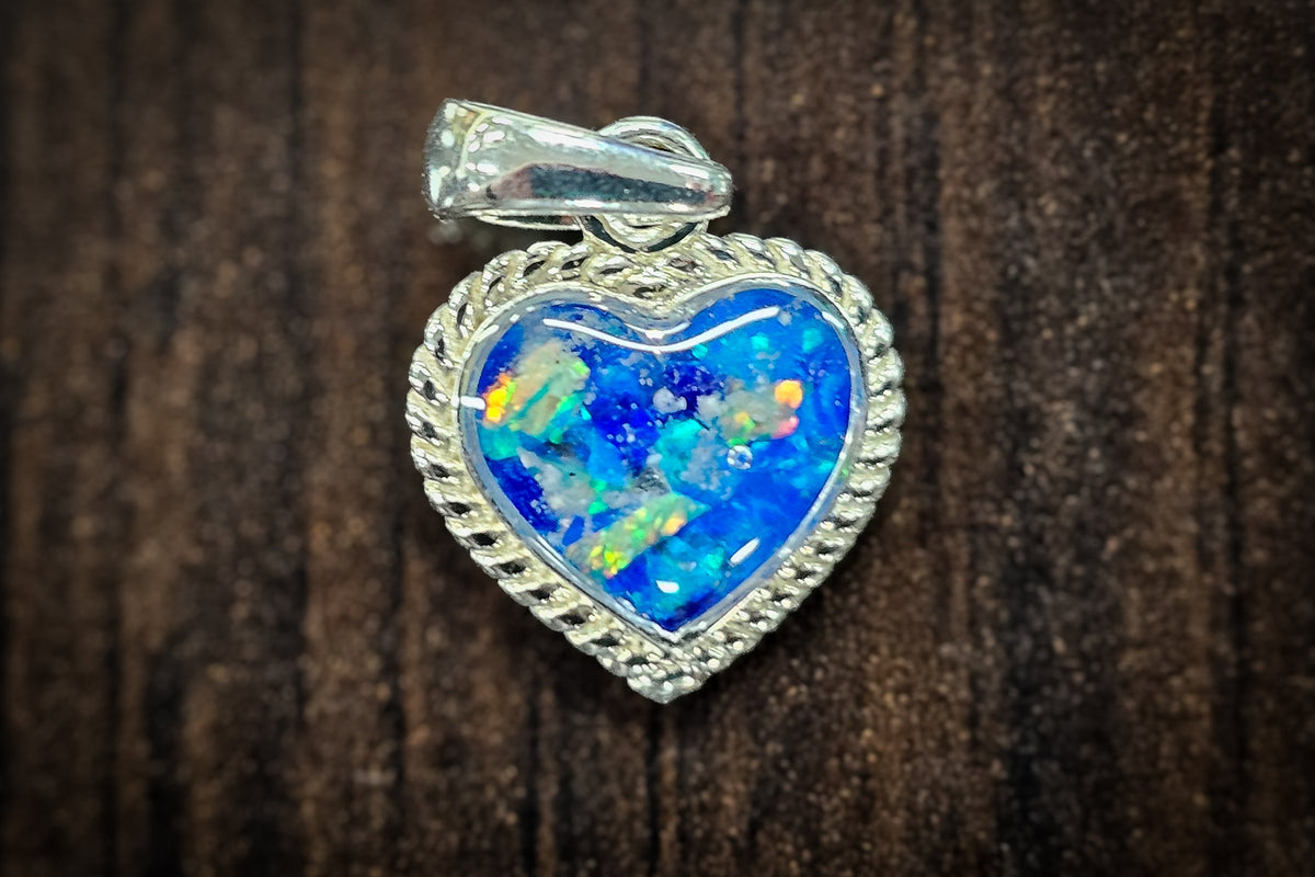 dainty heart pendant with cremation ash
